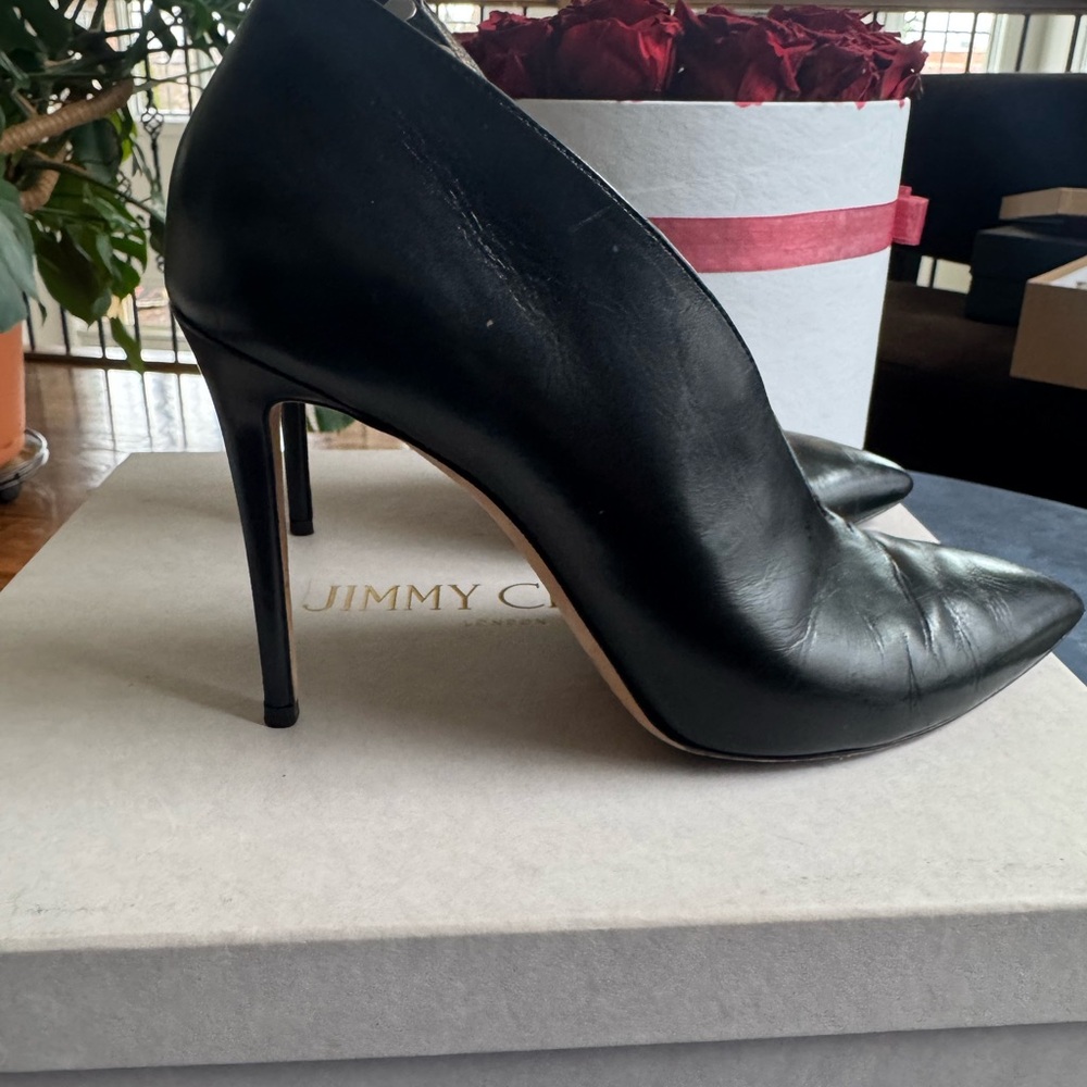 Jimmy Choo Black Leather Pointed Heels